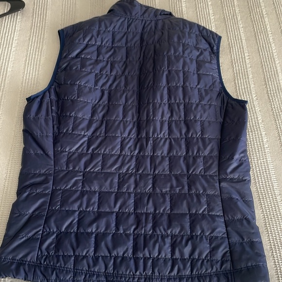Patagonia Navy Blue Quilted Vest - Picture 4 of 6